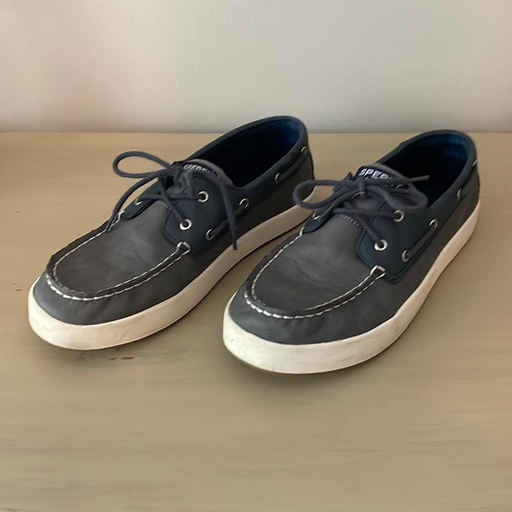 Boys Sperry shoes